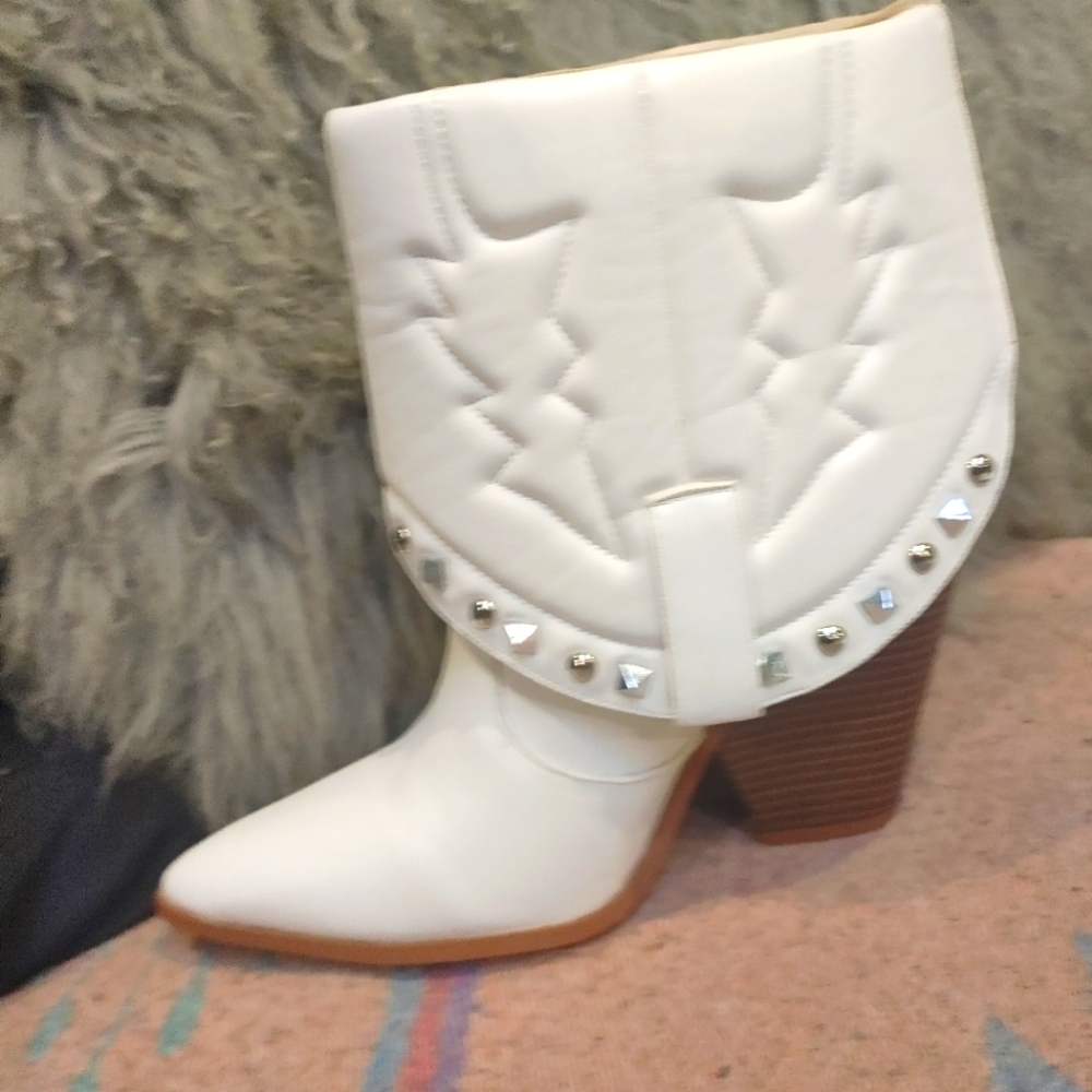 Dolls kill boots